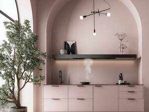 «Shelf» ist ein modulares System. Es bildet entlang der Küchenwand ein durchgehendes Regal, in das die Abzugfunktion und vieles mehr integriert werden kann. «Elements» von Falmec über Fors AG.