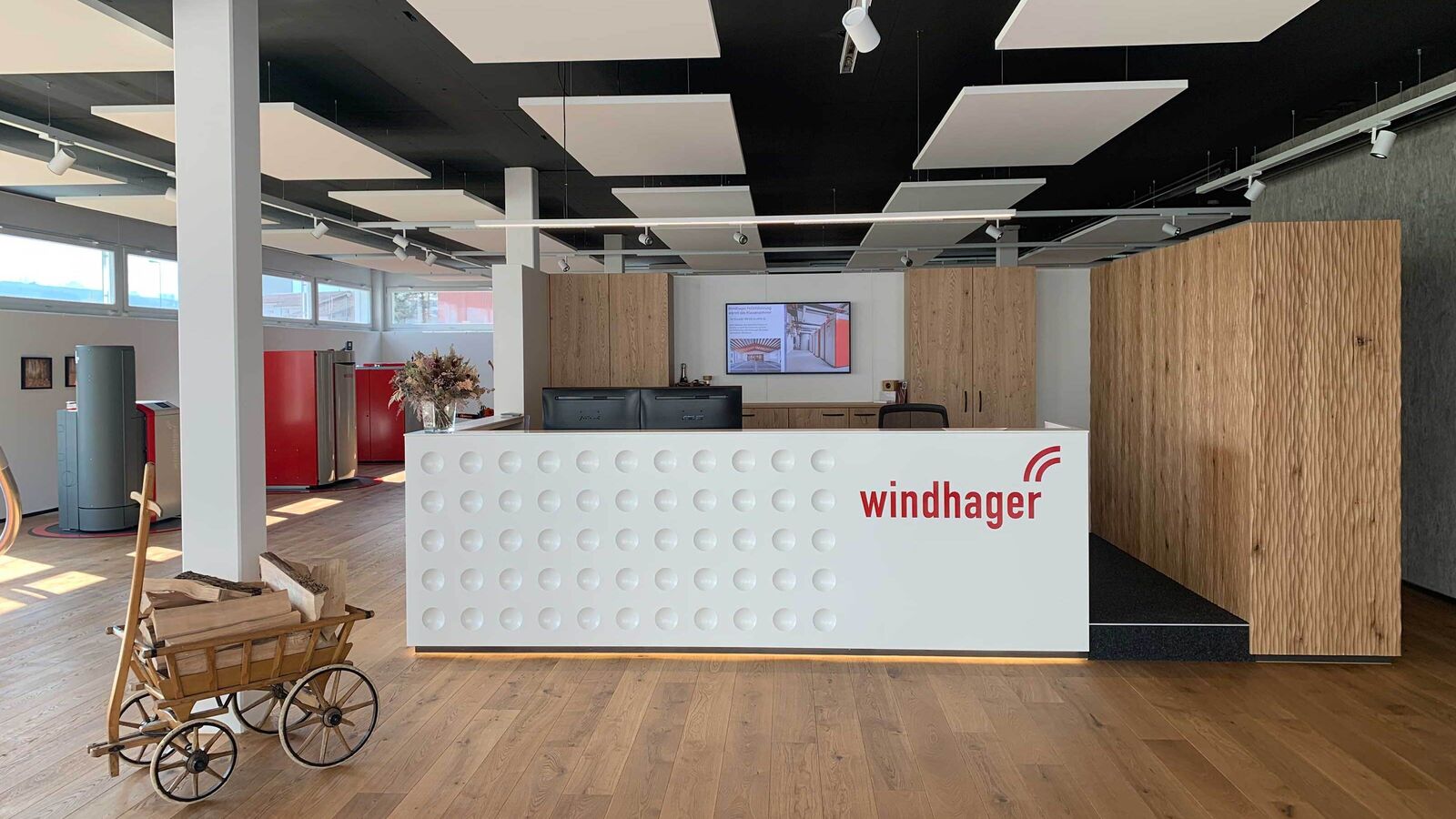 100-jähriges Jubiläum mit neuem Showroom