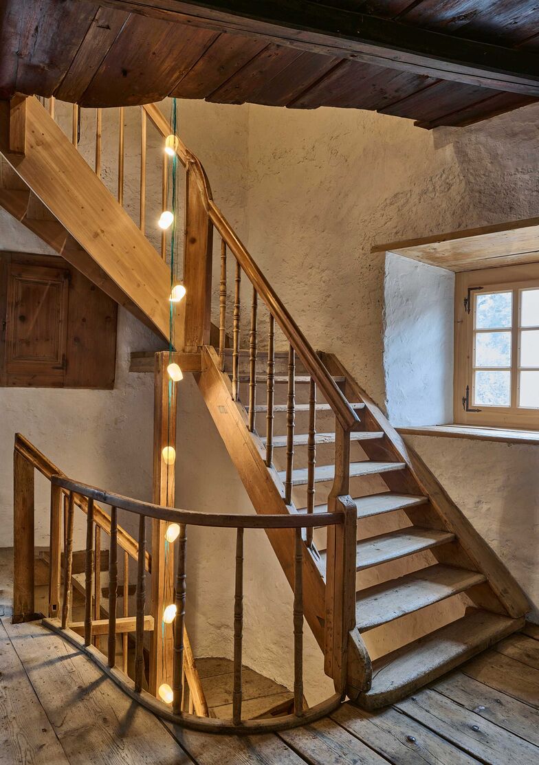 Das Treppenhaus hat seinen alten Charm behalten.