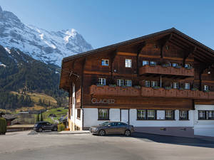 Mit Leidenschaft umgebaut und neu eröffnet: das Boutique Hotel & Restaurant Glacier.