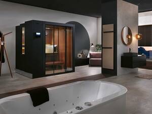 Die ausfahrbare Saunakabine «S1» kann sich dank ihres Zoom-Prinzips auf Knopfdruck ganz klein machen und ermöglicht Saunieren auch bei limitiertem Platz. Mit der weltweit ersten rahmenlosen Dünnscheiben-Isolierglasfront können jetzt auch Saunamodelle an eine normale 230V- Haushaltssteckdose angeschlossen werden. Klafs AG.