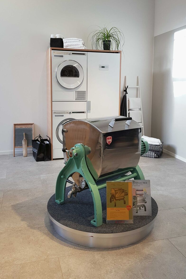 Karl-Erik Andersson baute 1950 seiner Mutter eine Waschmaschine. Damit begann die Firmengeschichte von Asko.