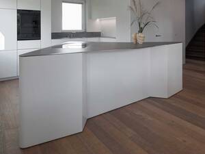 Jeder Mensch hat unterschiedliche Bedürfnisse. Elbau Küchen setzt auf individuelle Lösungen und höchste Materialqualität. Elbau Küchen AG.